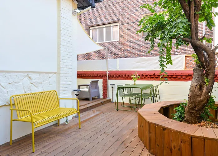 Mineheal Stay- Private Entire House In - Near Ehwa, Sinchon, Hongdae Station *