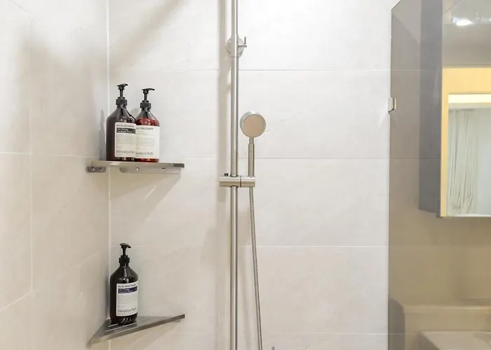 Villa Mineheal Stay- Private Entire House In - Near Ehwa, Sinchon, Hongdae Station