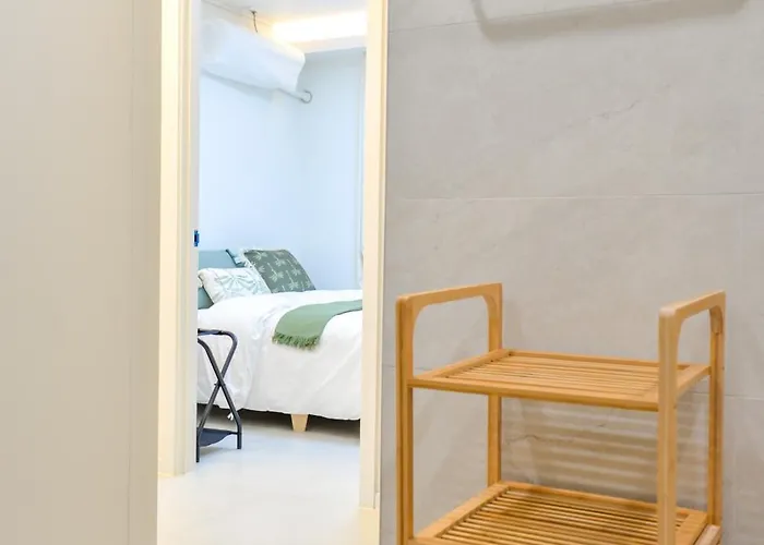 Mineheal Stay- Private Entire House In - Near Ehwa, Sinchon, Hongdae Station *