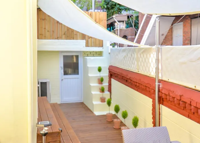 Mineheal Stay- Private Entire House In - Near Ehwa, Sinchon, Hongdae Station Villa *