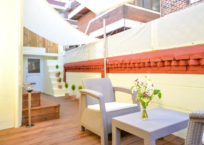 Villa Mineheal Stay- Private Entire House In - Near Ehwa, Sinchon, Hongdae Station *