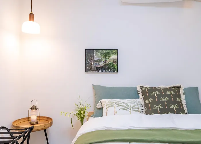 Villa Mineheal Stay- Private Entire House In - Near Ehwa, Sinchon, Hongdae Station