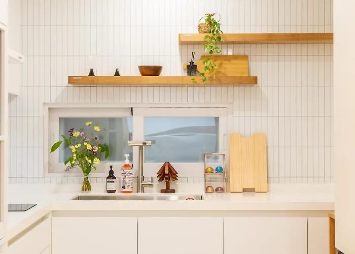 Mineheal Stay- Private Entire House In - Near Ehwa, Sinchon, Hongdae Station Villa Seoul